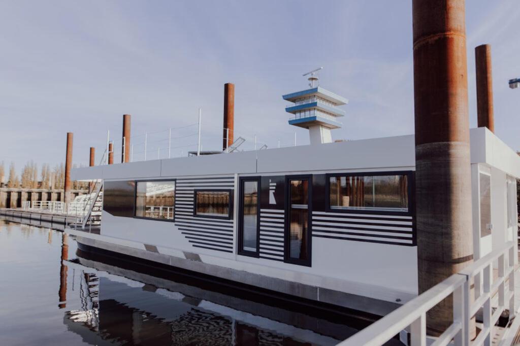 Hausboote Am Lankenauer Hoeft BRE Esterno foto